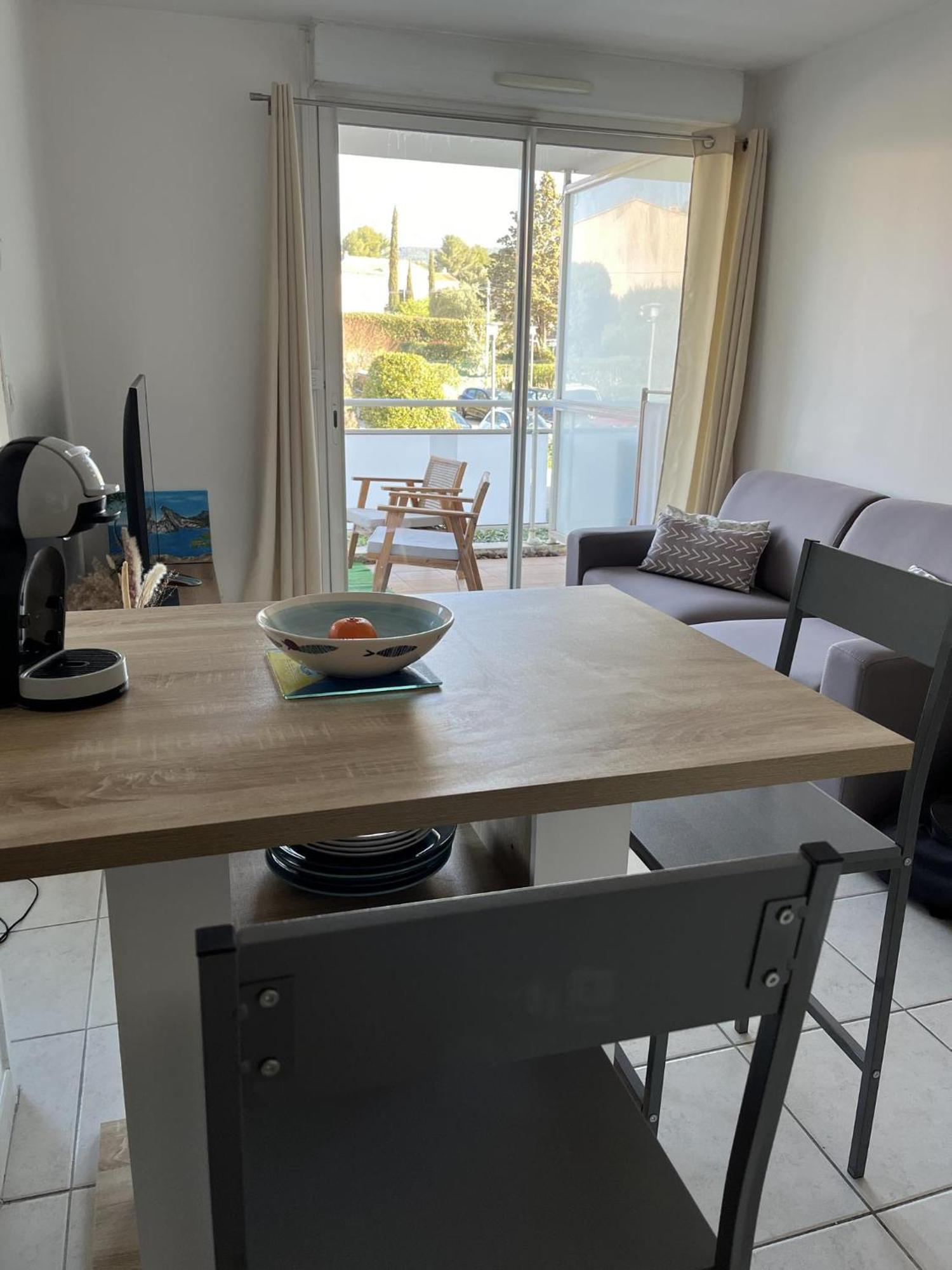 Lumineux Climatise Avec Terrasse * La Ciotat